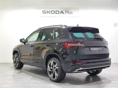 Usado Skoda Karoq SportLine 150 CV (110 kW) 2025 Negro SUV