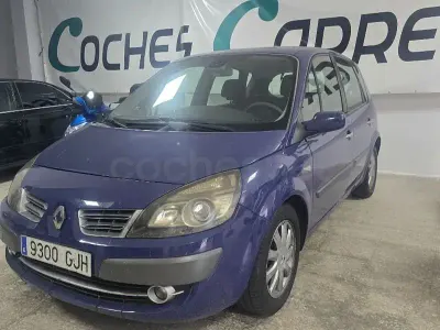 Usado Renault Scénic II Dynamique 105 CV (77 kW) 2008 Azul Monovolumen