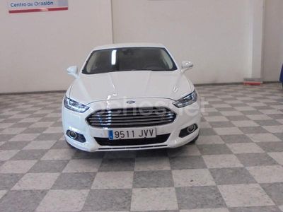 Blanco Usado 2017 Ford Mondeo Titanium Berlina | 6850 € (Caro)