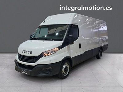 Usado Iveco Daily 156 CV (114 kW) 2023 Blanco Berlina