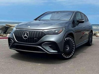 Gris Usado 2024 Mercedes EQE350 SUV | 68.900 €