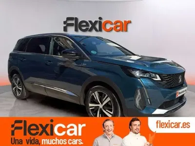 Usado Peugeot 5008 GT 131 CV (96 kW) 2022 Azul SUV