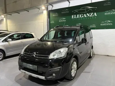 Usado Citroën e-Berlingo XTR 100 CV (73 kW) 2016 Negro Monovolumen