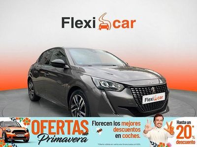 Usado Peugeot 208 Allure 100 CV (73 kW) 2023 Gris Utilitario