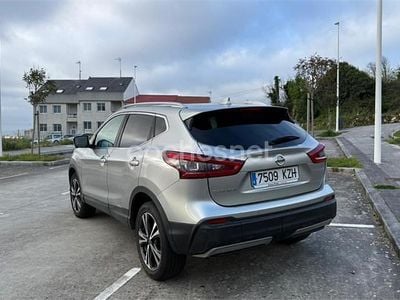 Usado Nissan Qashqai N-Connecta 140 CV (102 kW) 2019 Gris / plata SUV