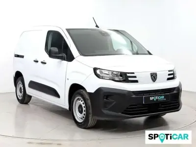 Usado Peugeot Partner 102 CV (75 kW) 2024 Blanco Monovolumen