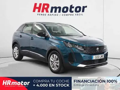 Usado Peugeot 3008 Active 130 CV (95 kW) 2022 Azul SUV
