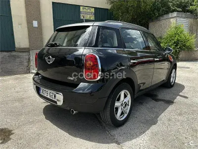 Usado Mini One D Countryman 90 CV (66 kW) 2010 Negro SUV