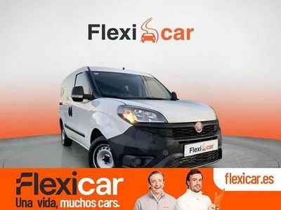 Usado Fiat Doblò Easy 95 CV (69 kW) 2018 Blanco Monovolumen