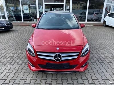 Brugt Mercedes B180 109 HK (80 kW) 2015 Rød MPV