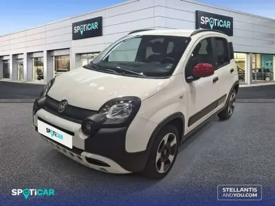Usado Fiat Panda Cross Cross 71 CV (52 kW) 2024 Blanco Utilitario