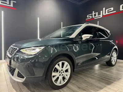 Usado Seat Arona Xperience 110 CV (80 kW) 2022 Verde SUV