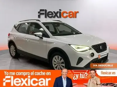 Usado Seat Arona Style 110 CV (80 kW) 2024 Blanco SUV