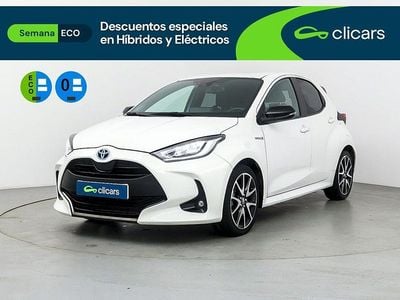 Usado Toyota Yaris Hybrid Style 116 CV (85 kW) 2021 Blanco Berlina
