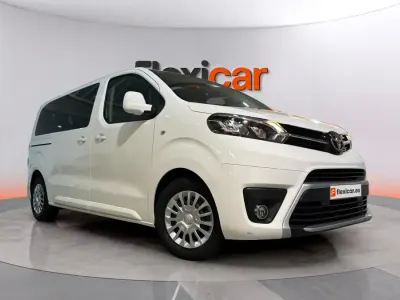 Usado Toyota Proace Verso Active 131 CV (96 kW) 2022 Blanco Familiar
