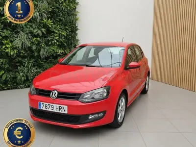 Usado VW Polo Advance 90 CV (66 kW) 2013 Rojo Utilitario