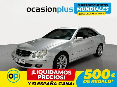 Usado Mercedes CLK200 Avantgarde 163 CV (119 kW) 2006 Gris Coupe