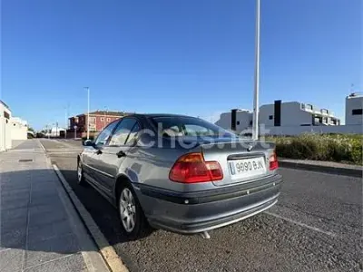 Usado BMW 320 136 CV (100 kW) 2001 Azul Berlina