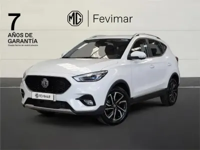 Käytetty MG ZS Luxury 111 HP (81 kW) 2025 Valkoinen Katumaasturi