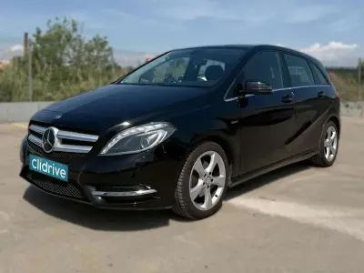 Usado Mercedes B180