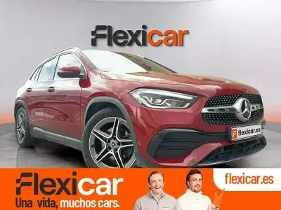 Usado Mercedes GLA200 150 HP (110 kW) 2022 Vermelho SUV