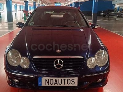 Azul Usado 2002 Mercedes C230 Berlina | 4490 € (Precio justo)