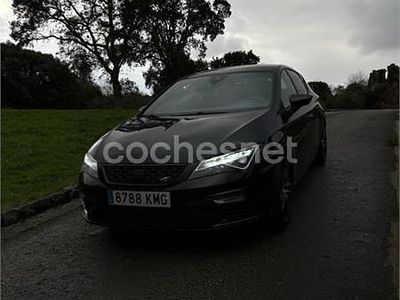 Usado Seat Leon CUPRA 300 CV (220 kW) 2018 Negro Berlina
