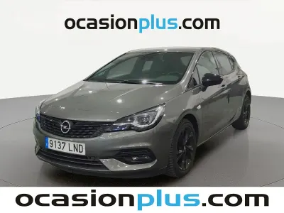 Usado Opel Astra Ultimate 145 CV (106 kW) 2021 Gris Utilitario