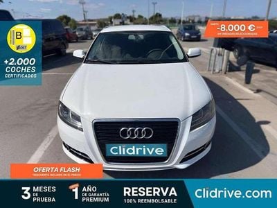 Usado Audi A3 Sportback Ambition 105 CV (77 kW) 2012 Blanco Utilitario