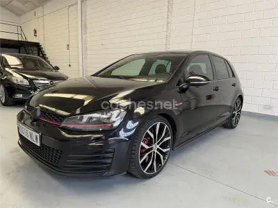 Usado VW Golf VII GTI 230 CV (169 kW) 2014 Negro Berlina