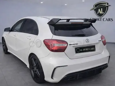Usado Mercedes A45 AMG 381 CV (280 kW) 2016 Blanco Utilitario