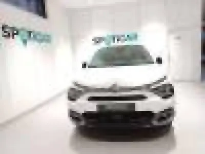 Usado Citroën e-C4 Shine 100 kW (136 CV) 2023 Blanco Berlina