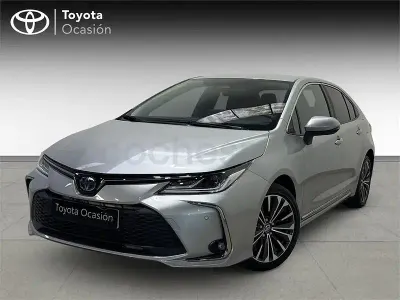 Usado Toyota Corolla Style 140 CV (102 kW) 2025 Gris / plata Berlina