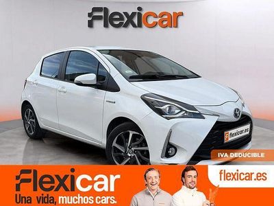 Usado Toyota Yaris Hybrid 100 CV (73 kW) 2020 Blanco Berlina