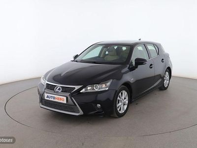 Lexus CT200h