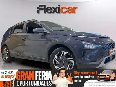 Begagnad Hyundai Bayon 84 HK (61 kW) 2023 Grå SUV