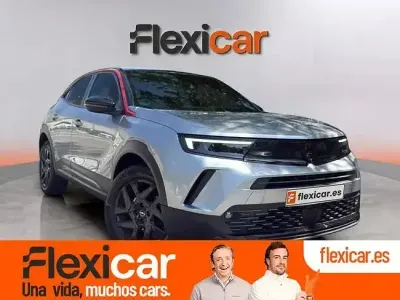 Usado Opel Mokka GS Line 130 CV (95 kW) 2022 Gris SUV