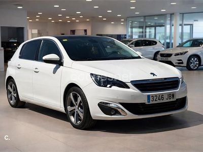Usado Peugeot 308 Allure 110 CV (80 kW) 2014 Blanco Berlina