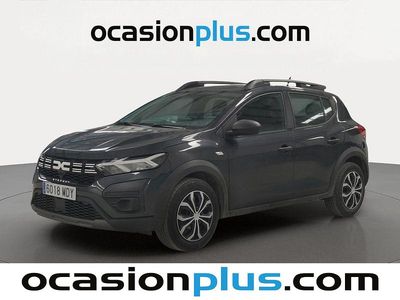 Usado Dacia Sandero Essentiel 91 CV (66 kW) 2023 Gris Utilitario