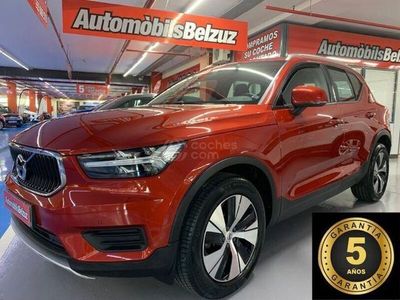 usado Volvo XC40 T2 Momentum Auto 95 kW (129 CV)