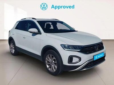 Begagnad VW T-Roc Life 116 HK (85 kW) 2022 Vit SUV