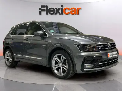 Käytetty VW Tiguan R-line 150 HP (110 kW) 2020 Harmaa Katumaasturi