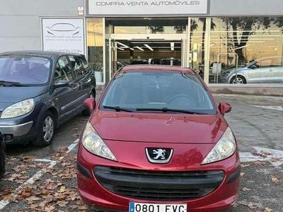 Rojo Usado 2007 Peugeot 207 Utilitario | 3995 € (Precio justo)