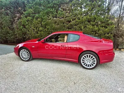 Usado Maserati Coupé 390 CV (286 kW) 2003 Rojo Coupe