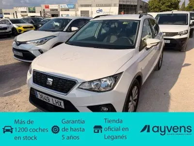 Usado Seat Arona Ecomotive 116 CV (85 kW) 2020 Blanco SUV