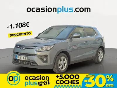 Usado SsangYong Tivoli 128 CV (94 kW) 2023 Gris SUV