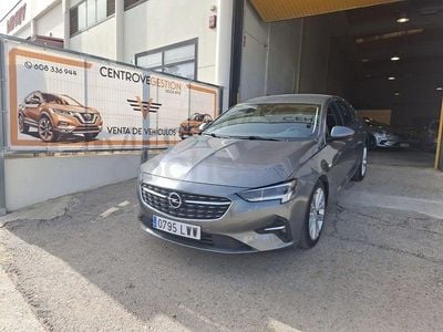Usado Opel Insignia Business 170 CV (125 kW) 2022 Gris / plata Berlina