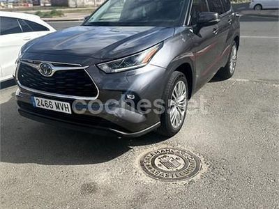 Usado Toyota Highlander 248 CV (182 kW) 2024 Gris / plata SUV