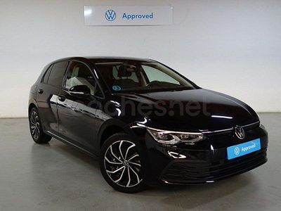 Brugt VW Golf VIII Life 130 HK (95 kW) 2022 Sort Sedan
