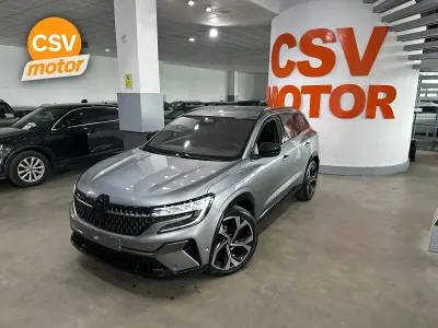 Usado Renault Austral Techno 160 CV (117 kW) 2024 Gris / plata SUV